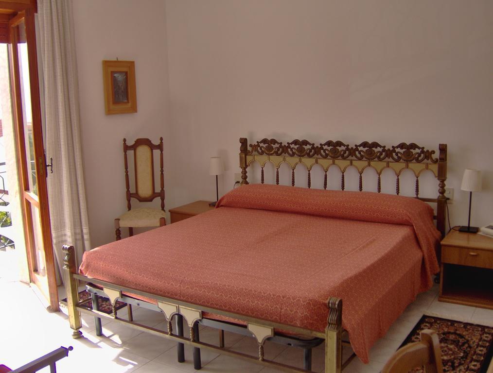 Hotel Svizzero Sangineto Chambre photo